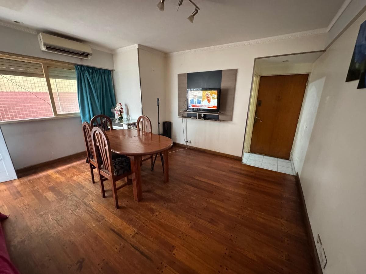 Departamento con Terraza Propia y Parrilla en Microcentro – Oportunidad — foto 2