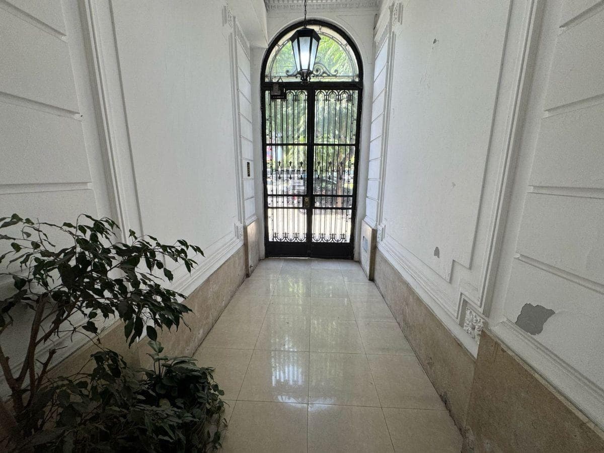 Venta | Piso de 5 Ambientes Frente Al Obelisco | Excelente Distribución y Amplitud — foto 10